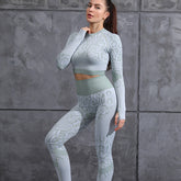 Yoga Clothes Autumn And Winter Tight-fitting Moisture Wicking Sports Suit Women Seamless Knitted Yoga Clothes Women Green