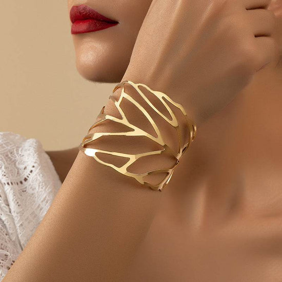 Design Leaf Bracelet For Women Vintage Jewelry - Esdeepee