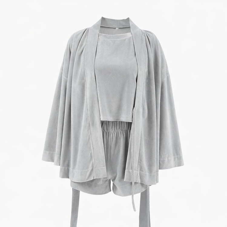 Gray women’s Three-Piece Pajama Set For Sale 