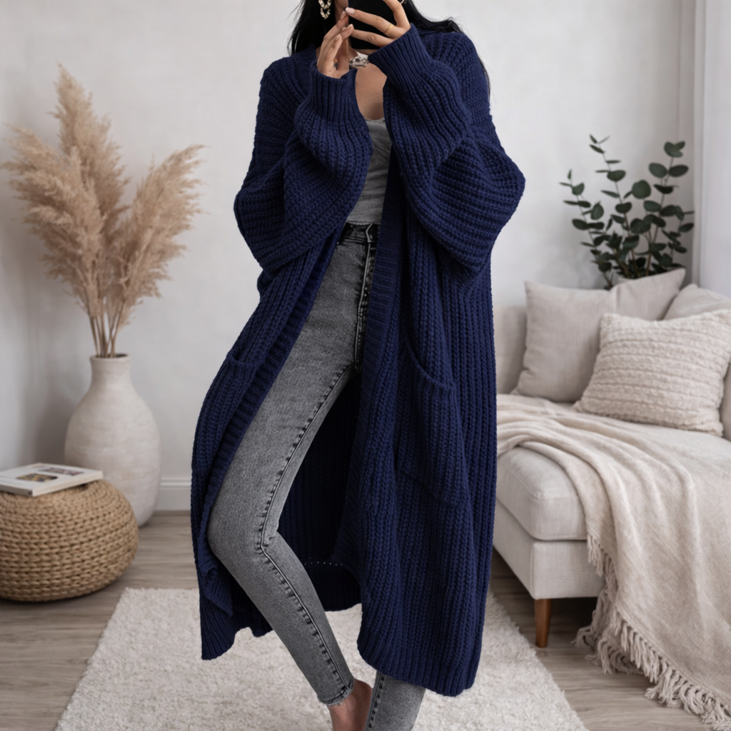 NAVY BLUE Women’s Loose Thick Knit Idle-Style Sweater