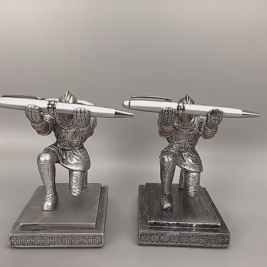 Medieval Desk Organizer Knight Pen Holder For Home & Office 01
