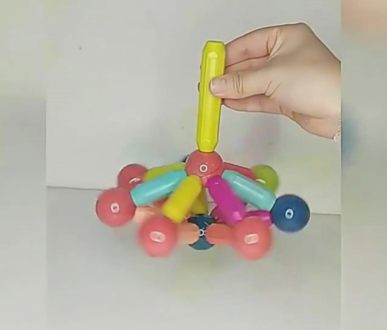 STEM Magnetic Sticks and Balls Construction Toy 04